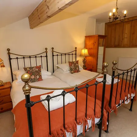 Hazel Brow House Tatil Evi