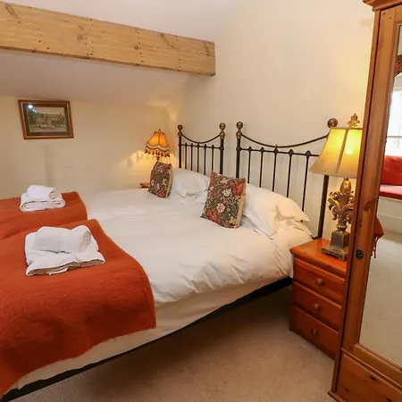 Hazel Brow House Tatil Evi